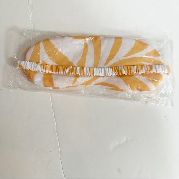 Maison Du Soir Magnolia Luxe Sleep Eye Mask New in package NIP Orange White - Picture 4 of 9